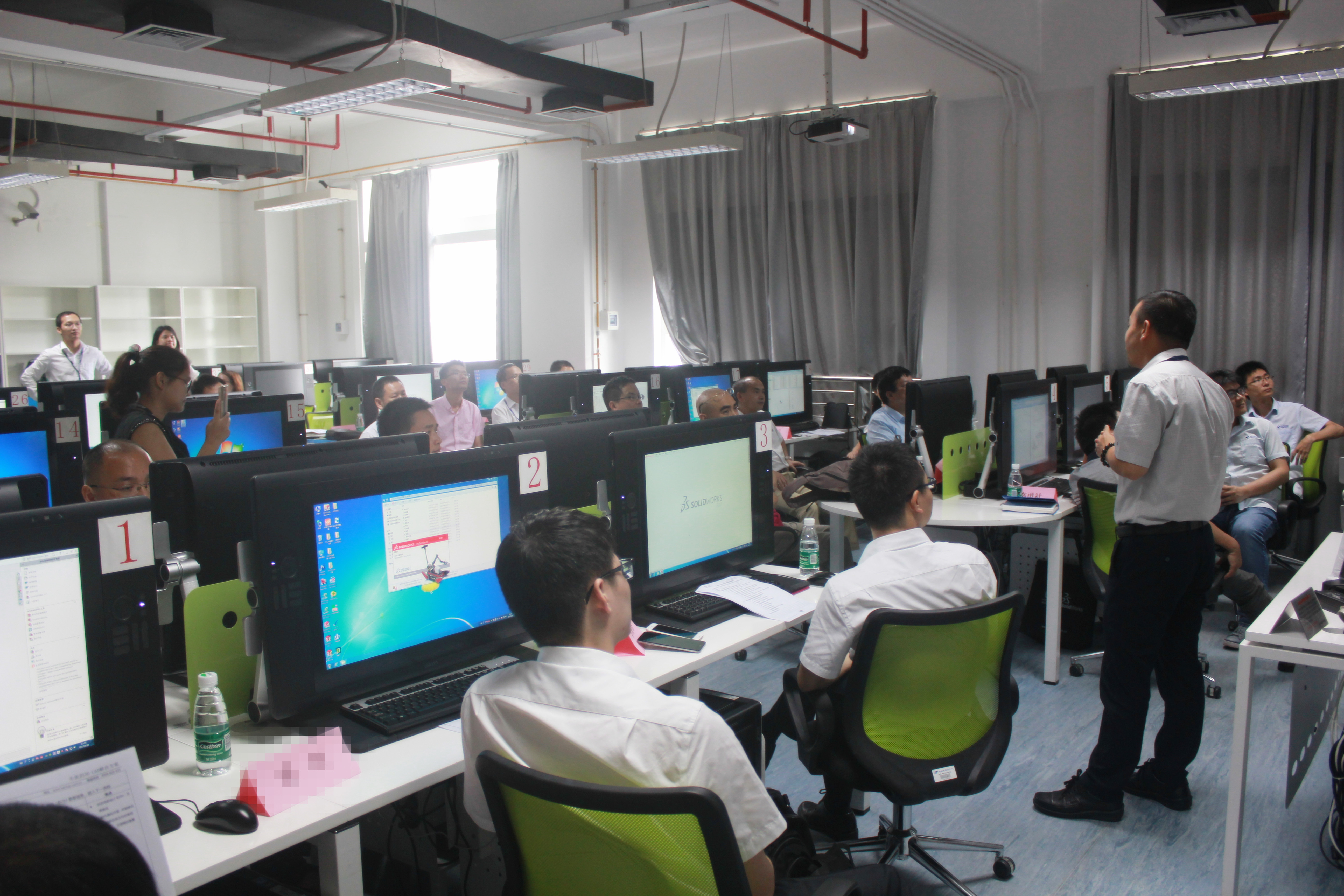 汉拓科技SOLIDWORKS企业研发管理线下体验